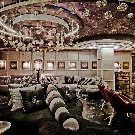 Üdülőközpont Elenite Premium 5*