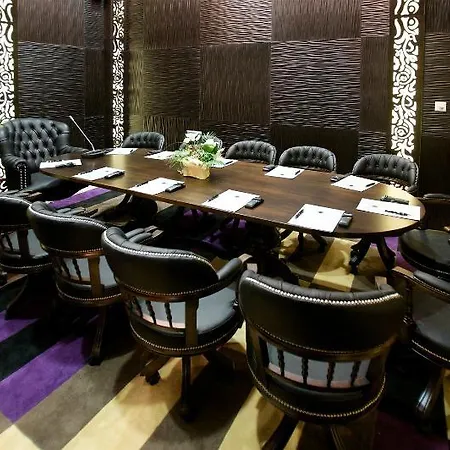 Üdülőközpont Elenite Premium 5*