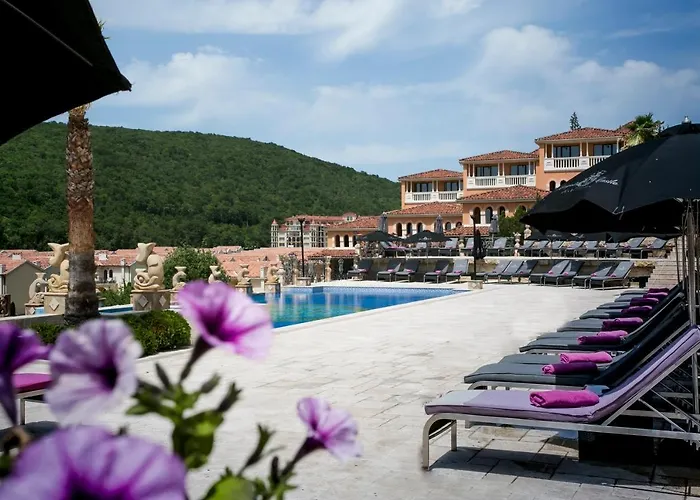 Elenite Premium Station touristique