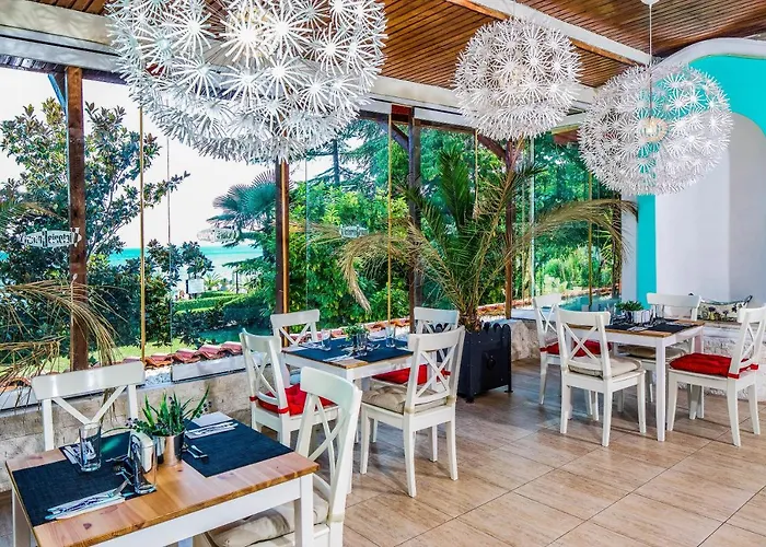 Elenite Premium Station touristique 5*