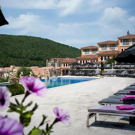 Elenite Premium Rezort