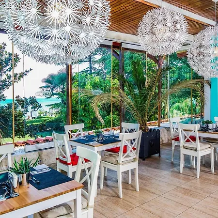 Elenite Premium リゾート 5*