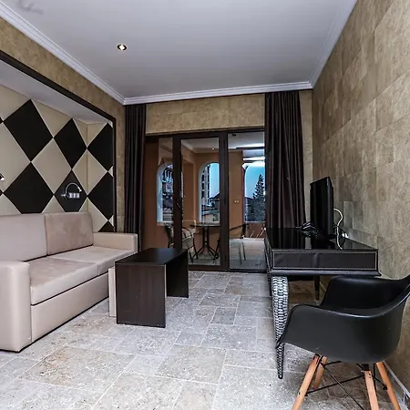 Elenite Premium منتجع 5*